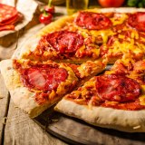 Pizza - Chorizo Sauce - Fromage - Chorizo Poivron